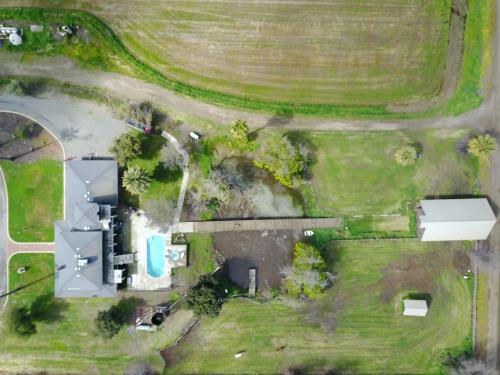 728 E Laguna Laton Ca 93242